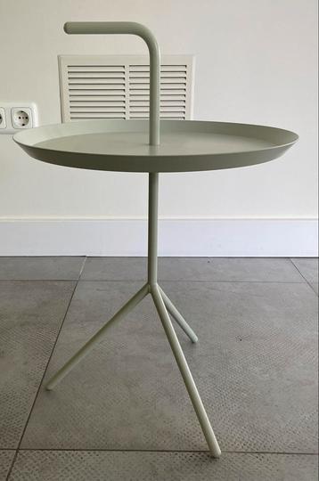Hay DLM bijzettafel beschikbaar voor biedingen