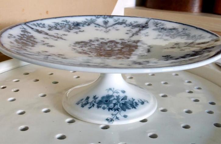 TOP schaal op voet * fruitschaal gebakschaal * BWM Brisbane, Antiek en Kunst, Antiek | Schalen, Ophalen of Verzenden