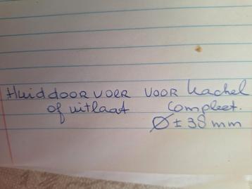 Huiddoorvoer voor Kachel/Uitlaat - Ø38mm beschikbaar voor biedingen