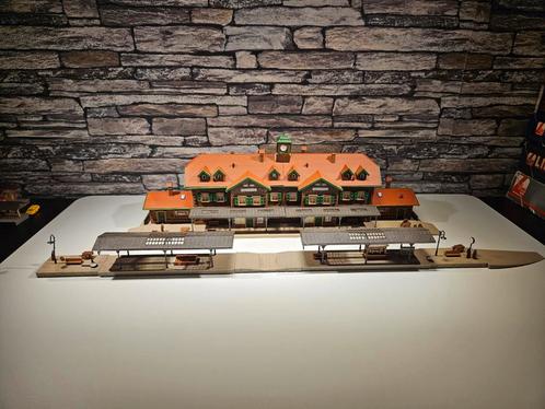 Station bahnhof Moritzburg N spoor trein 1:160, Hobby en Vrije tijd, Modeltreinen | N-Spoor, Gebruikt, Brug, Tunnel of Gebouw