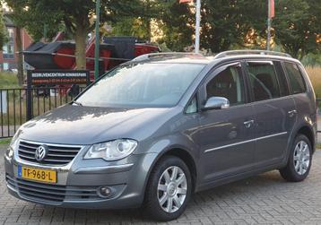Volkswagen Touran 1.4 TSI DSG AUTO| AC|Cruis beschikbaar voor biedingen