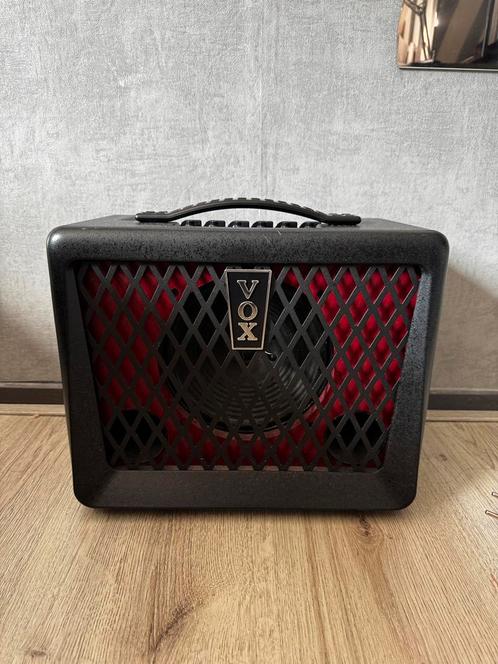 VOX Bass Amplifier VX50-BA, Muziek en Instrumenten, Versterkers | Bas en Gitaar, Gebruikt, 50 tot 100 watt, Ophalen of Verzenden