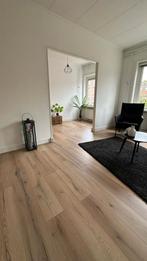 Vloeren & Binnenwerk-Laminaat-PVC-Tegelwerk-Vissengraat, Tapijt of Kunststof