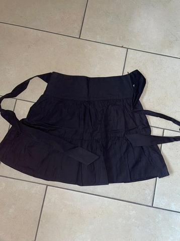 Leuke zwarte rok  maat 36  NIEUW  The Stone  beschikbaar voor biedingen