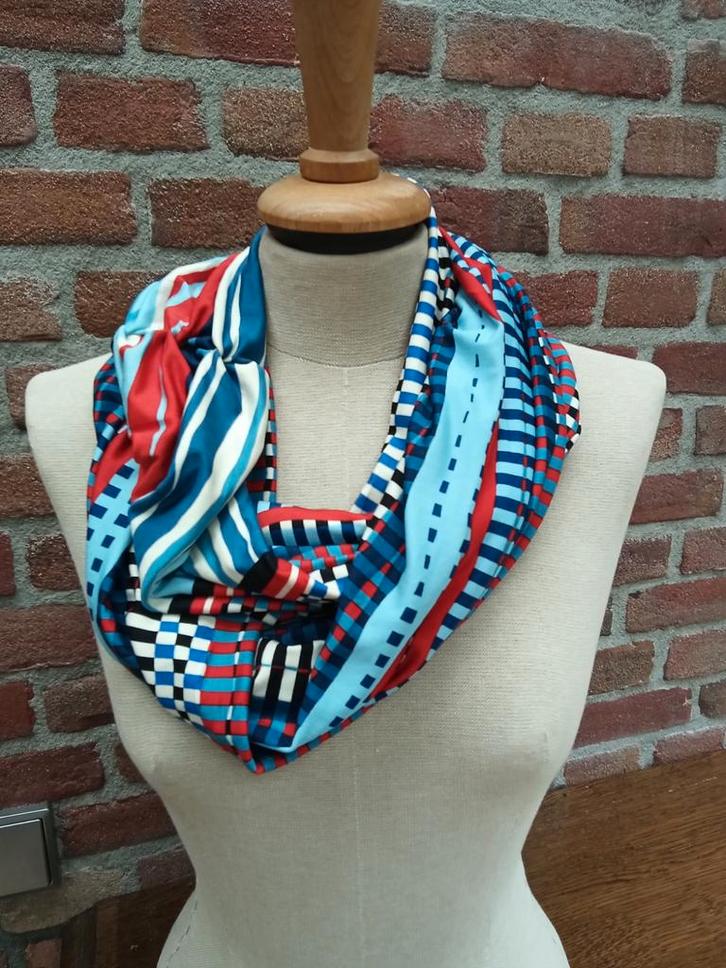 Grote partij handgemaakte sjaals/colsjaals nieuw, Kleding | Dames, Mutsen, Sjaals en Handschoenen, Nieuw, Sjaal, Maat 46/48 (XL) of groter