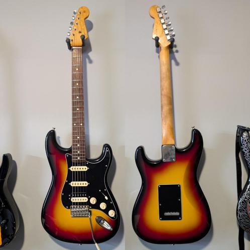 Fender / Tokai 60's strat sunburst, Muziek en Instrumenten, Snaarinstrumenten | Gitaren | Elektrisch, Gebruikt, Solid body, Fender