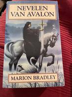 Nevelen van avalon/ marion bradley / dik boek, Ophalen of Verzenden, Zo goed als nieuw