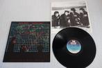 Lp Golden Earring N.E.W.S., Ophalen of Verzenden, Zo goed als nieuw, 12 inch, Poprock