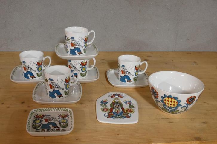 Vintage servies SAGA Norsk design   kop en schotels, Antiek en Kunst, Antiek | Servies los, Ophalen of Verzenden