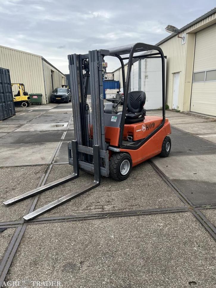 Heftruck BT 2.0 ton  bouwjaar 2001, Zakelijke goederen, Machines en Bouw | Heftrucks en Intern transport, Heftruck, Elektrisch