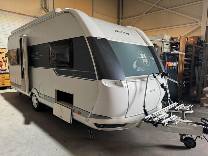 Hobby 540 UL mover airco luifel enz 2015, Caravans en Kamperen, Caravans, Bedrijf, tot en met 4, 1250 - 1500 kg, Rondzit, Hobby