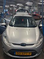 Ford Fiësta 1.6 Tdci 5DR 2012 Grijs, Auto's, Ford, Voorwielaandrijving, Stof, Zwart, Origineel Nederlands
