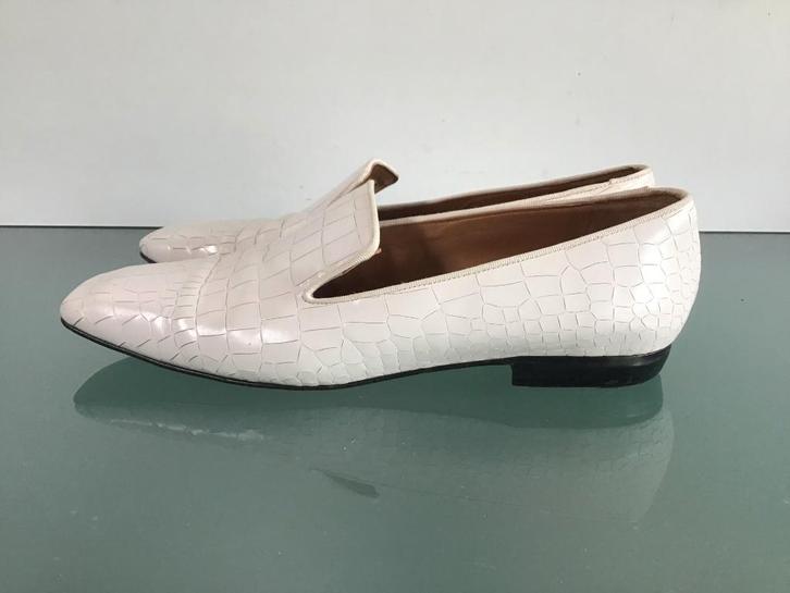 GRATIS VERZENDEN | Té leuke leren crème beige schoenen 40, Kleding | Dames, Schoenen, Zo goed als nieuw, Ballerina's, Beige, Verzenden