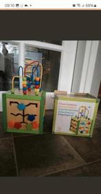 Activiteiten kubus houten activiteiten kubus, Kinderen en Baby's, Speelgoed | Houten speelgoed, Ophalen of Verzenden, Zo goed als nieuw