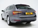 Skoda Superb Combi 1.4 TSI iV 218PK Style | Leder/Alcantara, Auto's, Skoda, Gebruikt, Zwart, 4 cilinders, Hybride Elektrisch/Benzine