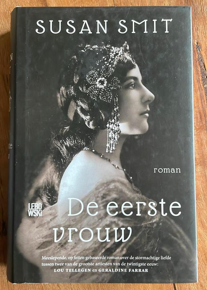 Susan Smit - De eerste vrouw, Boeken, Literatuur, Zo goed als nieuw, Nederland, Ophalen of Verzenden
