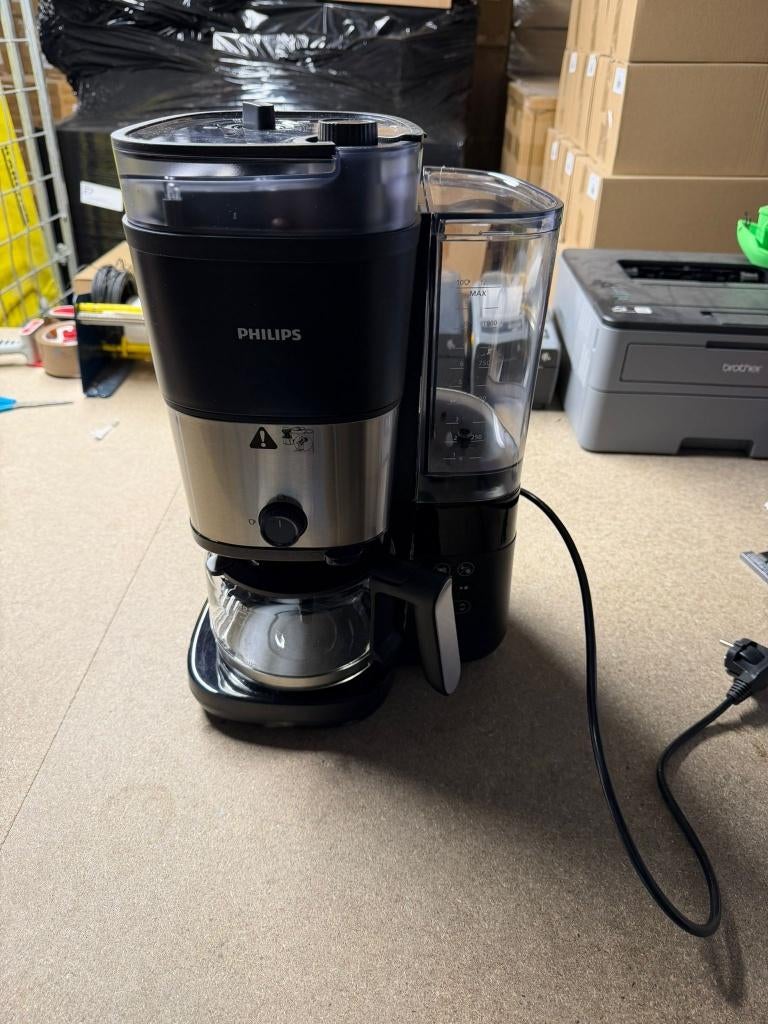 Philips All-in-1 Filterkoffiezetapparaat HD7900/01 DLS18587, Claude Debussylaan 88 , 1082MD Amsterdam, Nederland, Afneembaar waterreservoir