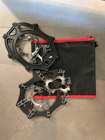 Brand New Ice Spikes beschikbaar voor biedingen