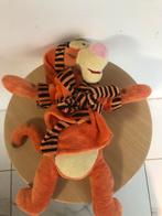 Tijgertje knuffel met badjas, Ophalen of Verzenden, Zo goed als nieuw, Overige typen