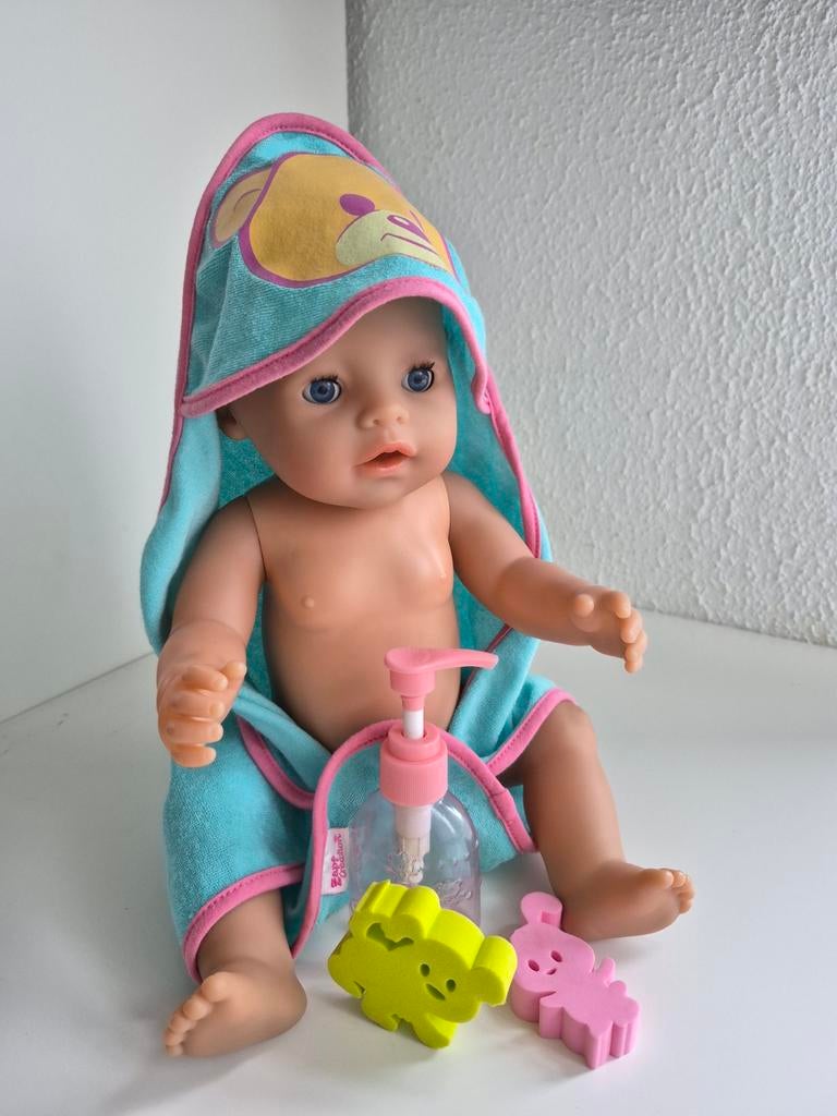 Baby Born kleertjes Bad set Badcape Babyborn, Kinderen en Baby's, Speelgoed | Poppen, Ophalen of Verzenden, Zo goed als nieuw