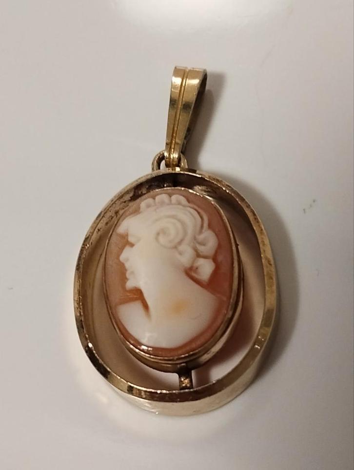 Oude camee hanger K&L Amerik (Kordes & Lichtenfels), Sieraden, Tassen en Uiterlijk, Antieke sieraden, Ophalen of Verzenden