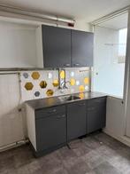 Keukenblok met bovenkasten - Zelf demonteren en ophalen, Ophalen, Gebruikt, 200 cm of meer, Beige