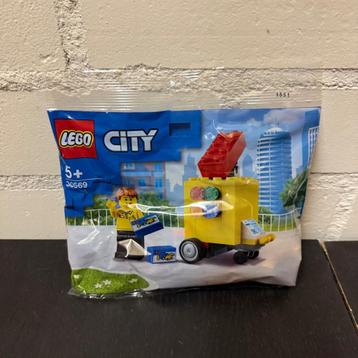 ️ Te Koop: LEGO Set 30569 – LEGO Stand (Nieuw in Polybag) beschikbaar voor biedingen