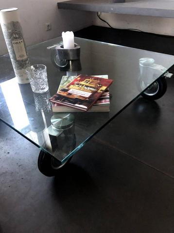Dyyk Arriva Glazen Salontafel koffietafel op wielen  beschikbaar voor biedingen