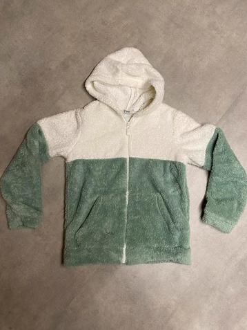 Warm fleece vest 146 / 152 beschikbaar voor biedingen