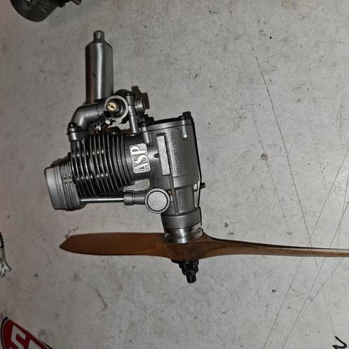 ASP 61 AR four stroke., Hobby en Vrije tijd, Modelbouw | Radiografisch | Vliegtuigen, Gebruikt, Nitro, RTF (Ready to Fly), Ophalen of Verzenden