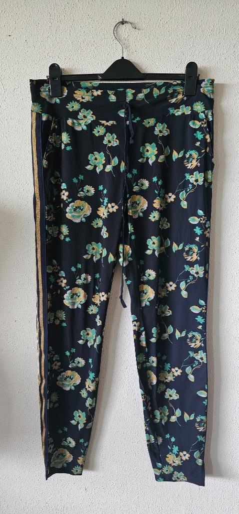 bloemprint travelstof broek van Studio anneloes maat xl, Kleding | Dames, Grote Maten, Zo goed als nieuw, Broek of Spijkerbroek