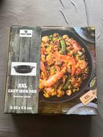Cast Iron Pan XXL, Huis en Inrichting, Keuken | Potten en Pannen, Ophalen of Verzenden, Nieuw, Gietijzer, Keramische plaat