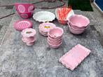 Rudolf Bakery/ servies roze, Ophalen of Verzenden, Zo goed als nieuw, Overige stijlen