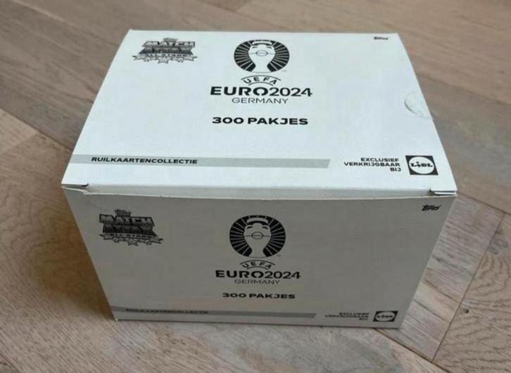 Doos voetbalplaatjes TOPPS match Attax all stars Euro 2024, Verzamelen, Sportartikelen en Voetbal, Zo goed als nieuw, Poster, Plaatje of Sticker