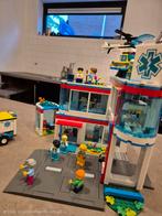 Lego city ziekenhuis 60330, Kinderen en Baby's, Speelgoed | Duplo en Lego, Ophalen of Verzenden, Zo goed als nieuw