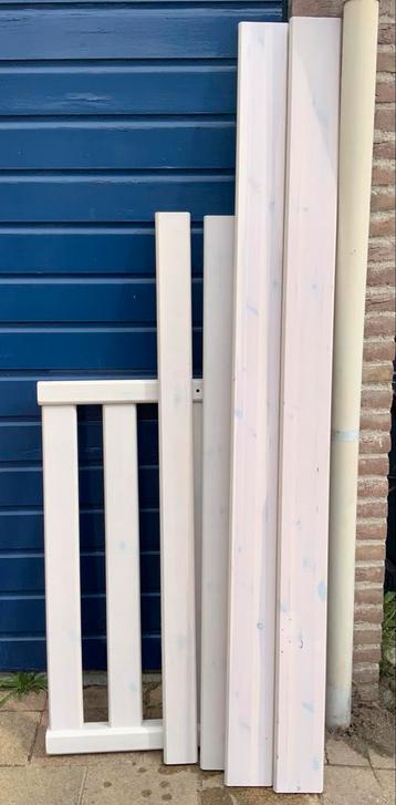 Gratis hout - massief grenen!!! beschikbaar voor biedingen