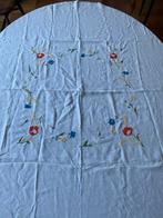 Tafelkleed, Huis en Inrichting, Tafelkleden, Ophalen of Verzenden, Zo goed als nieuw, Rechthoek