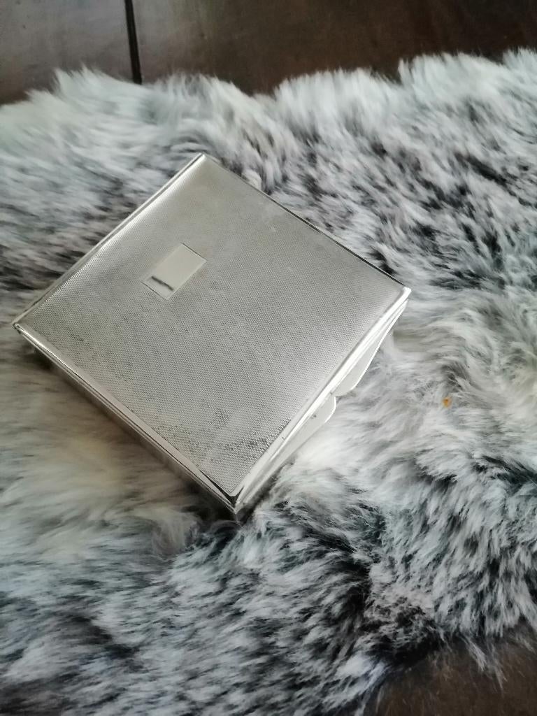 Art deco verzilverde sigarettendoos., Ophalen of Verzenden