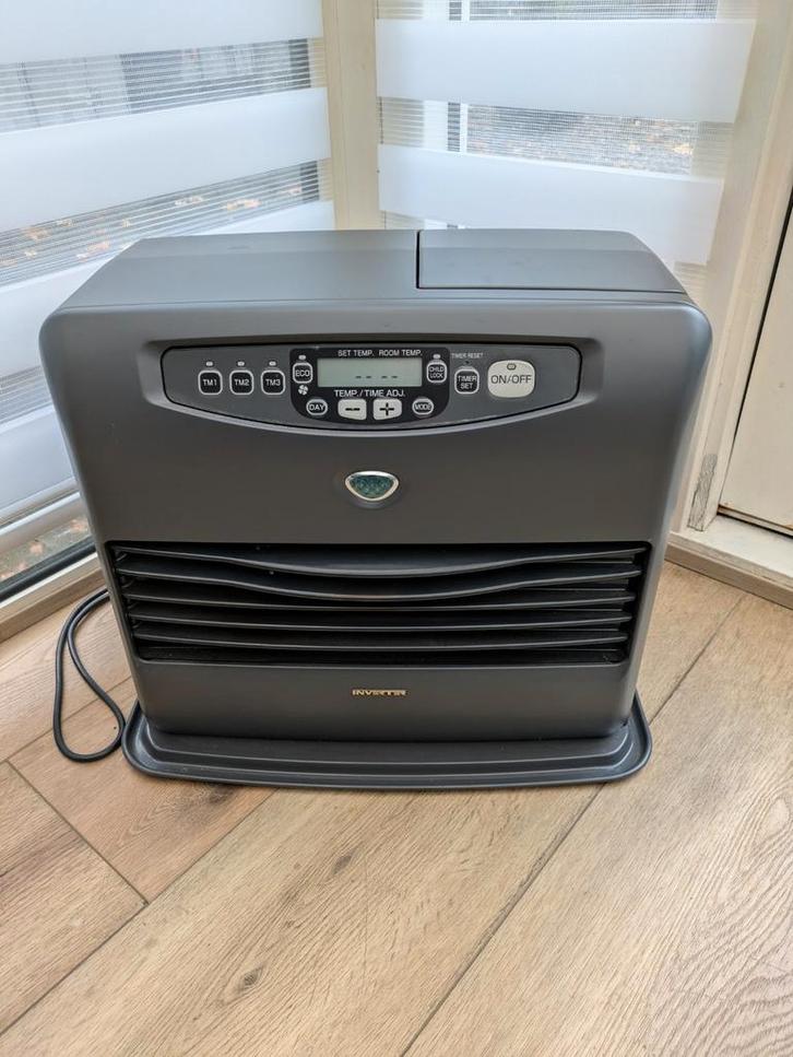 Mooie zware Lacerkachel -Inverter 7748 4,65KW, Huis en Inrichting, Kachels, Gebruikt, Vrijstaand, Petroleumkachel, Overige brandstoffen