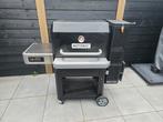 Masterbuilt Gravity Series 1050 BBQ Smoker, Tuin en Terras, Houtskoolbarbecues, Ophalen, Gebruikt, Masterbuilt