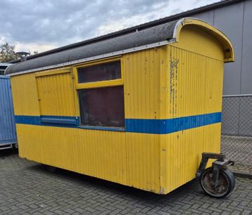 Mooie metalen schaftwagen/werkplek/atelier/pipowagen/keet  beschikbaar voor biedingen