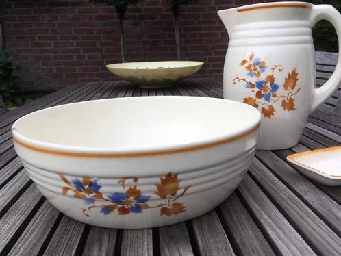 Lampetstel, schaal, kan en zeepbakje,, Antiek en Kunst, Curiosa en Brocante, Ophalen of Verzenden
