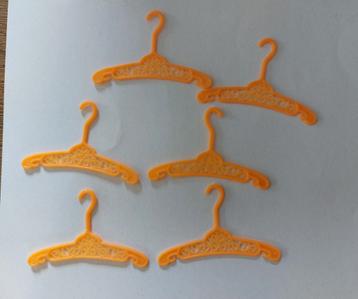 Vintage Barbie accessoires  beschikbaar voor biedingen