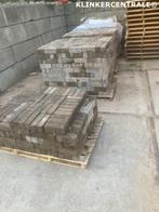 32,5m2 gemêleerd betonklinkers betondikformaat straatstenen, Bij dit gebruikte product niet te achterhalen, Gebruikt, Bij dit gebruikte product niet te achterhalen