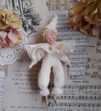 Prachtig brocante wattenpopje Clowntje met puntmuts en kant, Antiek en Kunst, Curiosa en Brocante, Ophalen of Verzenden