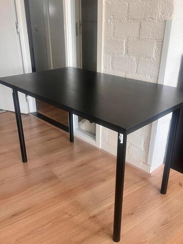 Nieuw bureautafel ikea beschikbaar voor biedingen