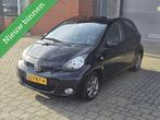 Toyota Aygo 1.0-12V Dynamic Navigator✅️Airco✅️Apk✅, Auto's, Voorwielaandrijving, Euro 5, Stof, 4 stoelen