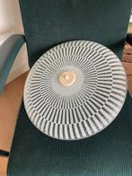 Glazen vintage plafonnière, reliëf glas, plafondlamp, Huis en Inrichting, Lampen | Plafondlampen, Ophalen, Zo goed als nieuw, Glas