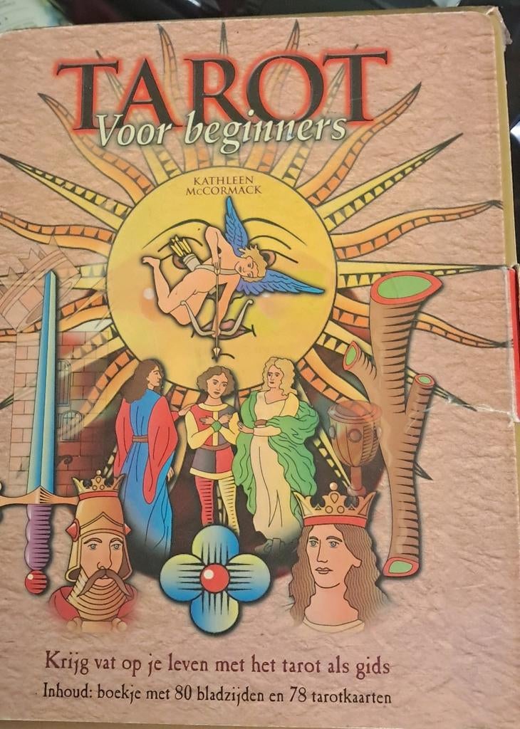 Tarot Compleet Boek en Kaarten Set, Tarot of Kaarten leggen, Ophalen of Verzenden, Zo goed als nieuw, Kathleen McCormack