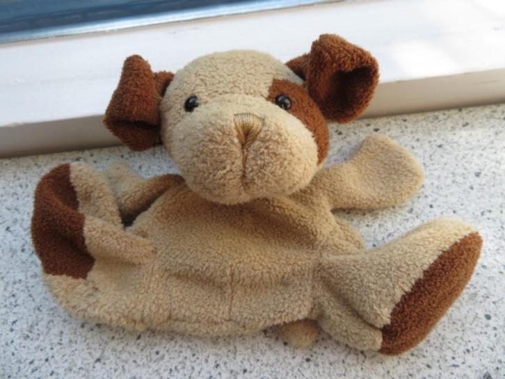 Hond hondje merk Evora slap knuffeltje maar de kop is gevuld, Kinderen en Baby's, Speelgoed | Knuffels en Pluche, Zo goed als nieuw